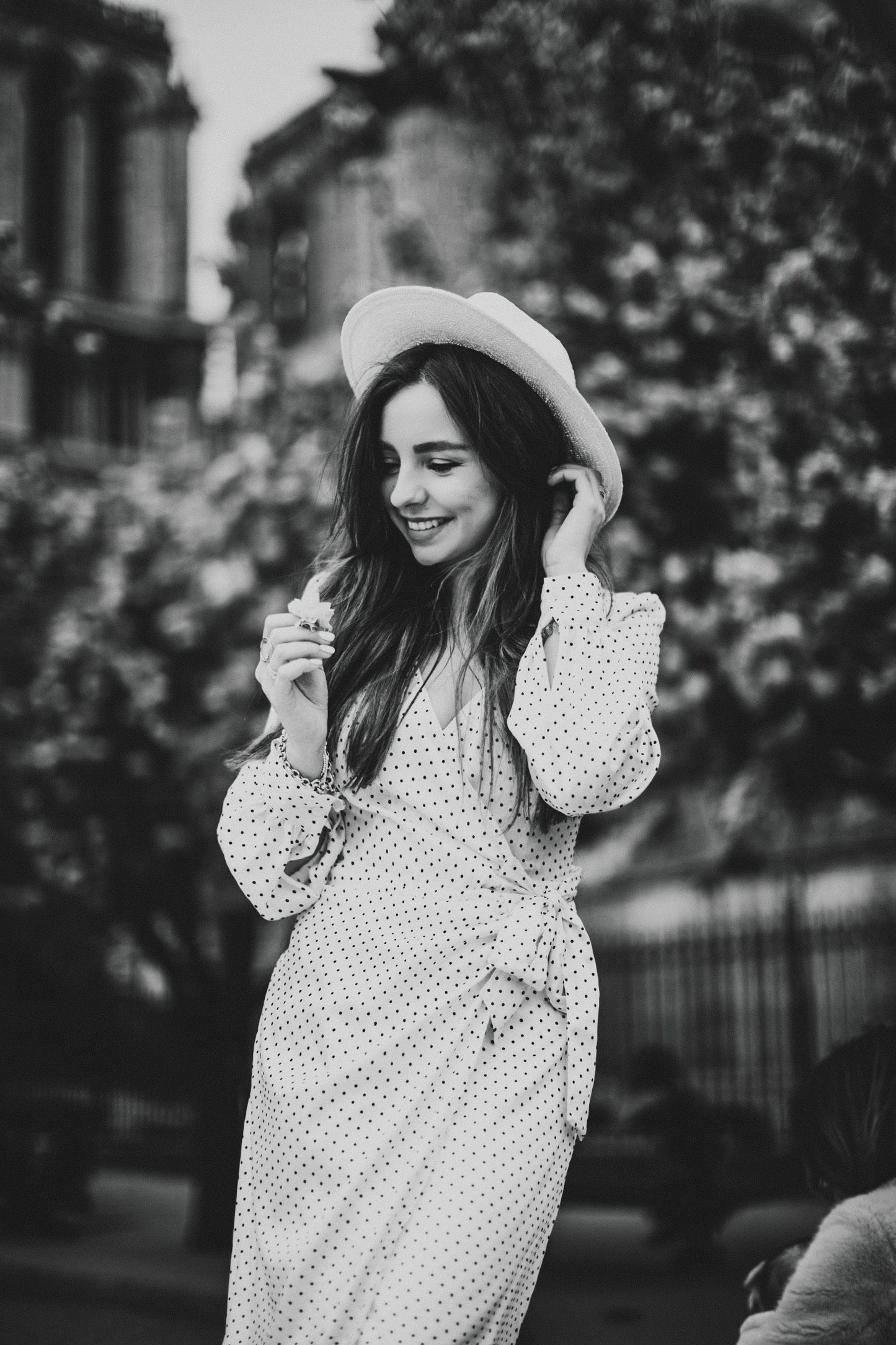 TIMELESS - The Cinematic Black & White Preset Pack (5 presets)